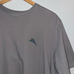 Tommy Bahama Large Gray “Parrot Steakhouse” Vintage T-Shirt